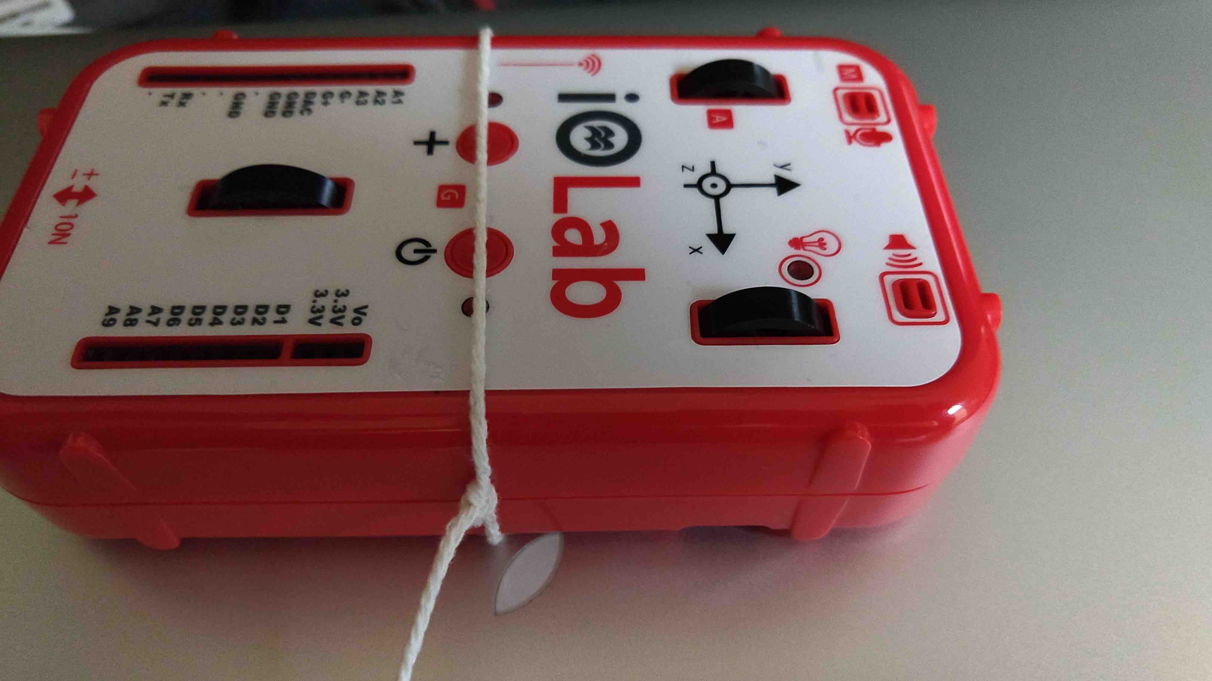 tying a string to the iOLab device